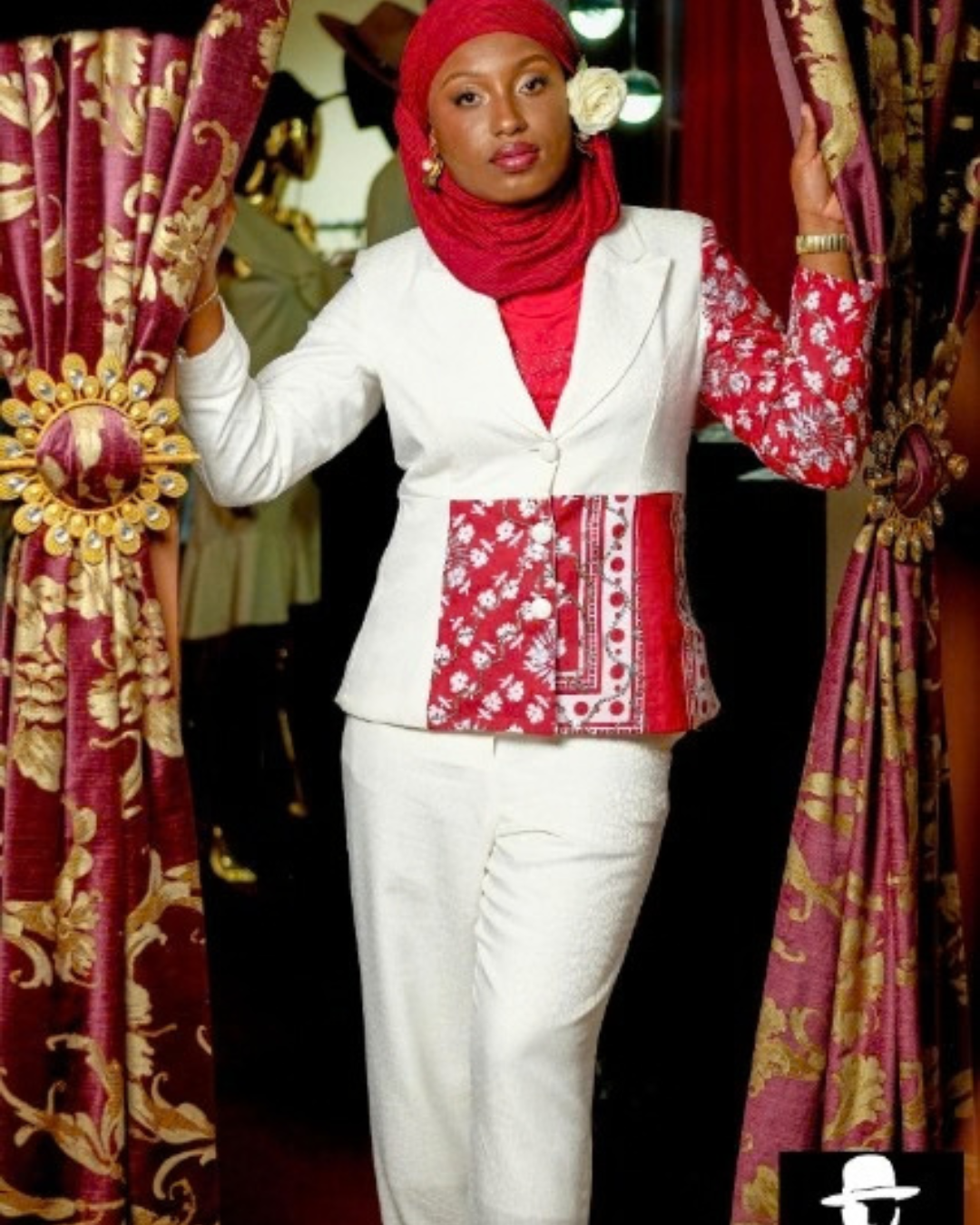 Ensemble Tailleur « Fusion Étoilée » Bogasy